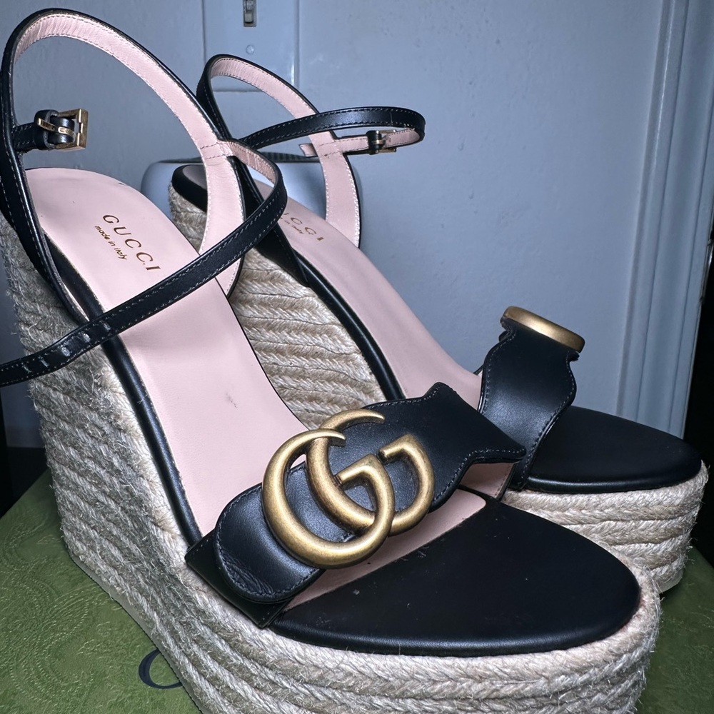 Gucci Black and Gold Espadrilles